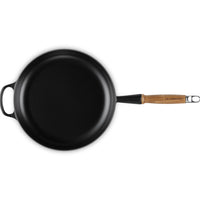 28 cm - Le Creuset Evolution Padella Bassa In Ghisa Vetrificata Con Manico In Legno
