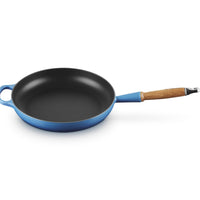 28 cm - Le Creuset Evolution Padella Bassa In Ghisa Vetrificata Con Manico In Legno
