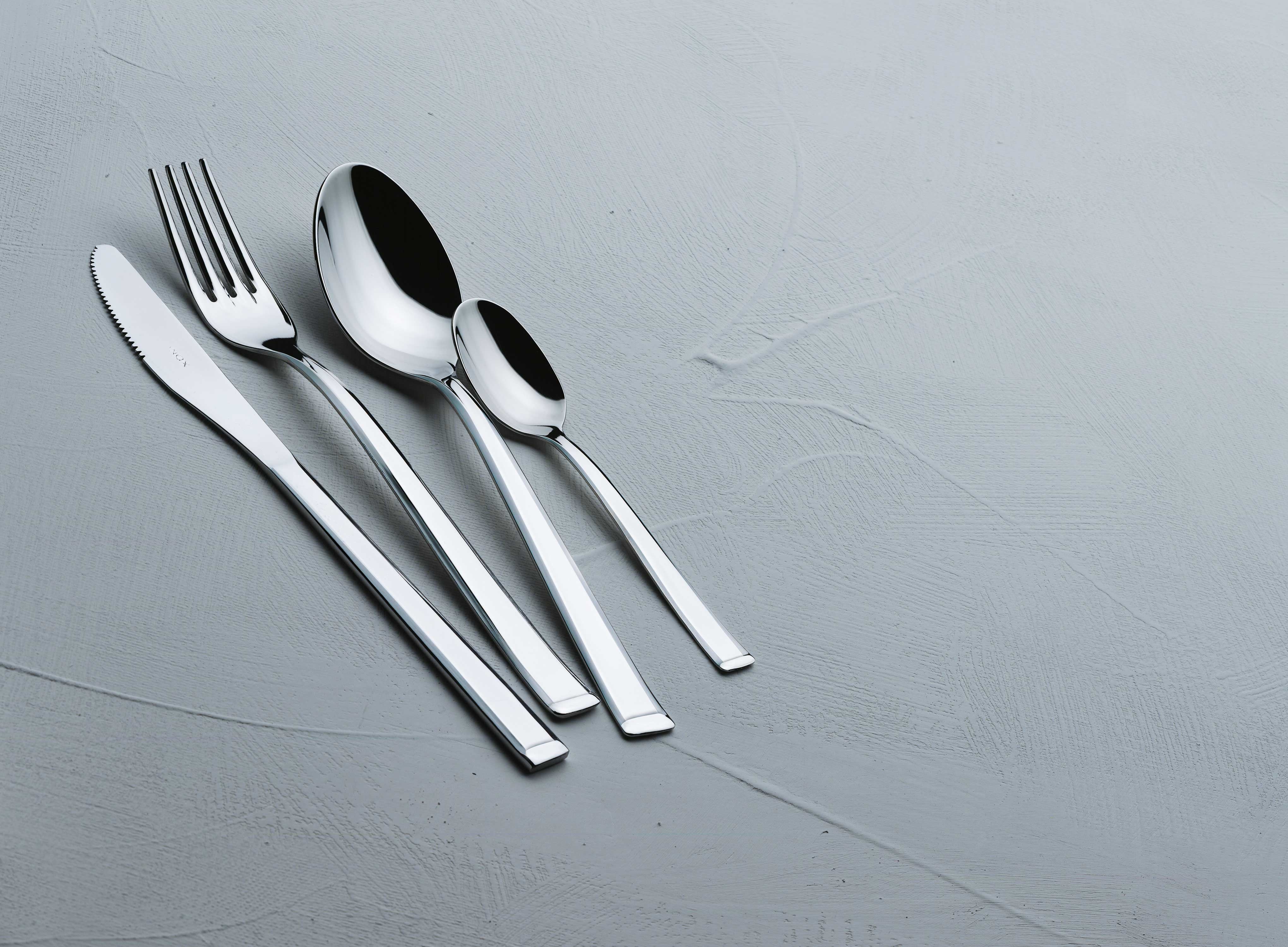 Salvinelli Symbol Cucchiaio Tavola In Acciaio Inox Set 12 Pz
