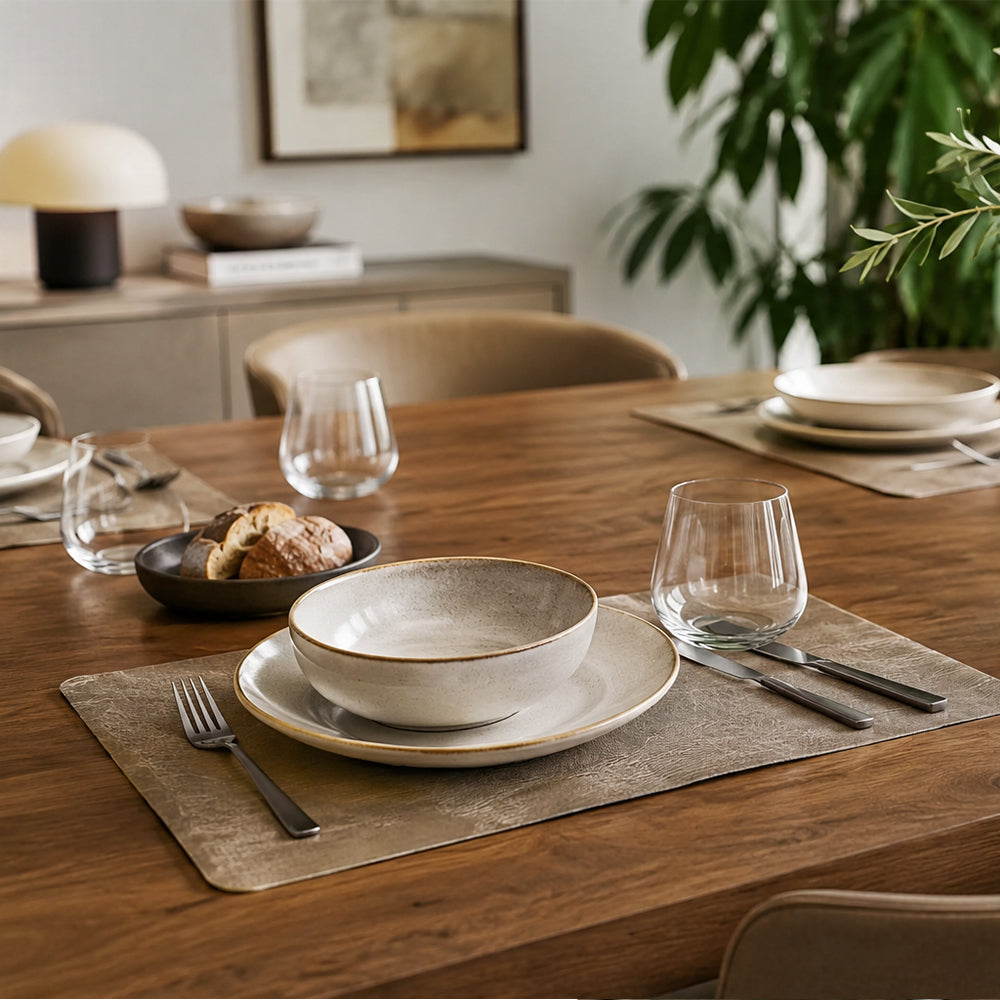 Manteles individuales y caminos de mesa para una mesa moderna